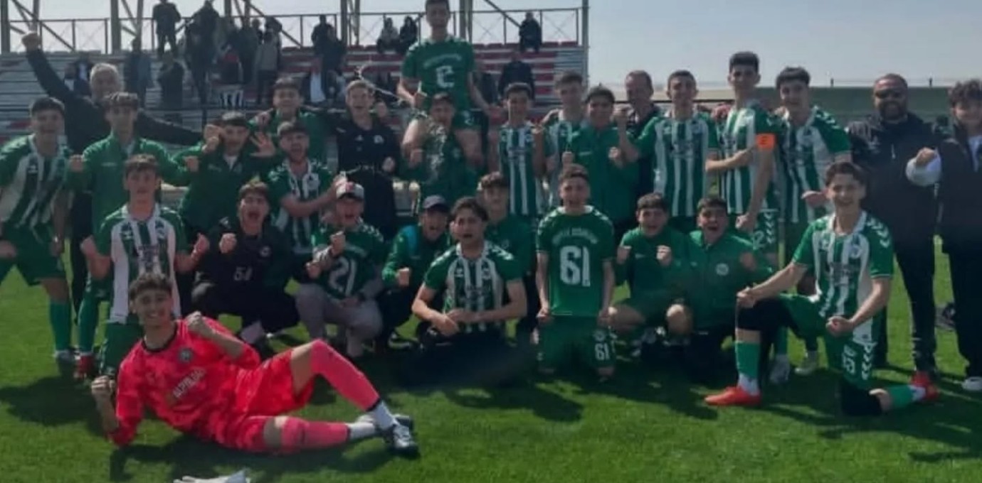 Arifiye Doğan Spor Türkiye Şampiyonluğuna Adım Adım İlerliyor